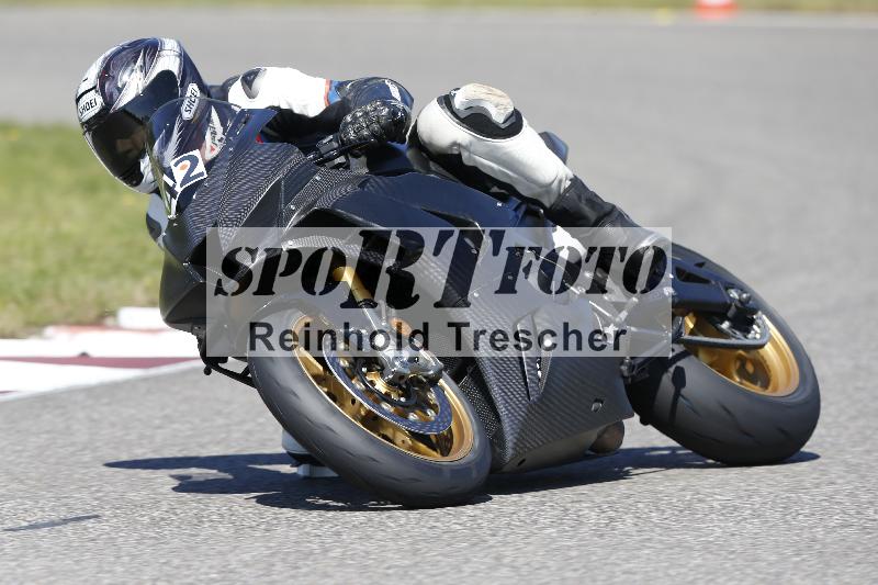 Archiv-2025/48 25.08.2025 Cornu Master School ADR/rot-rouge/42